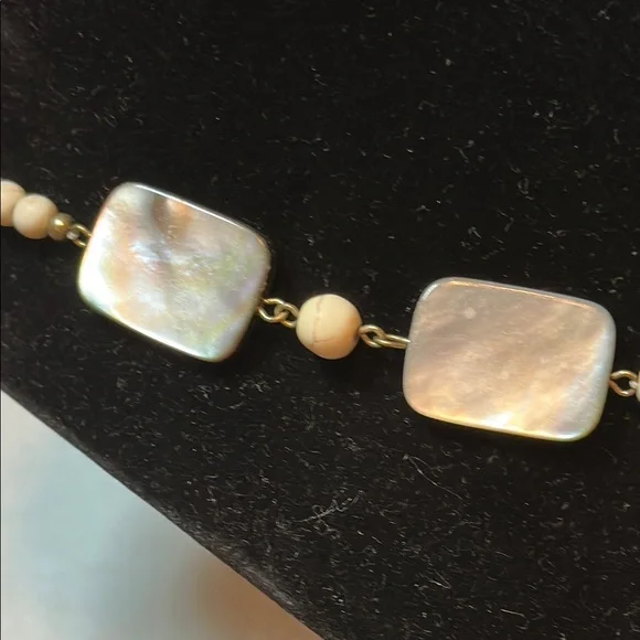 Chico’s Elegant Mother of Pearl Necklace - Picture 4 of 8